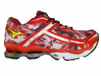 Mizuno Wave Creation 15